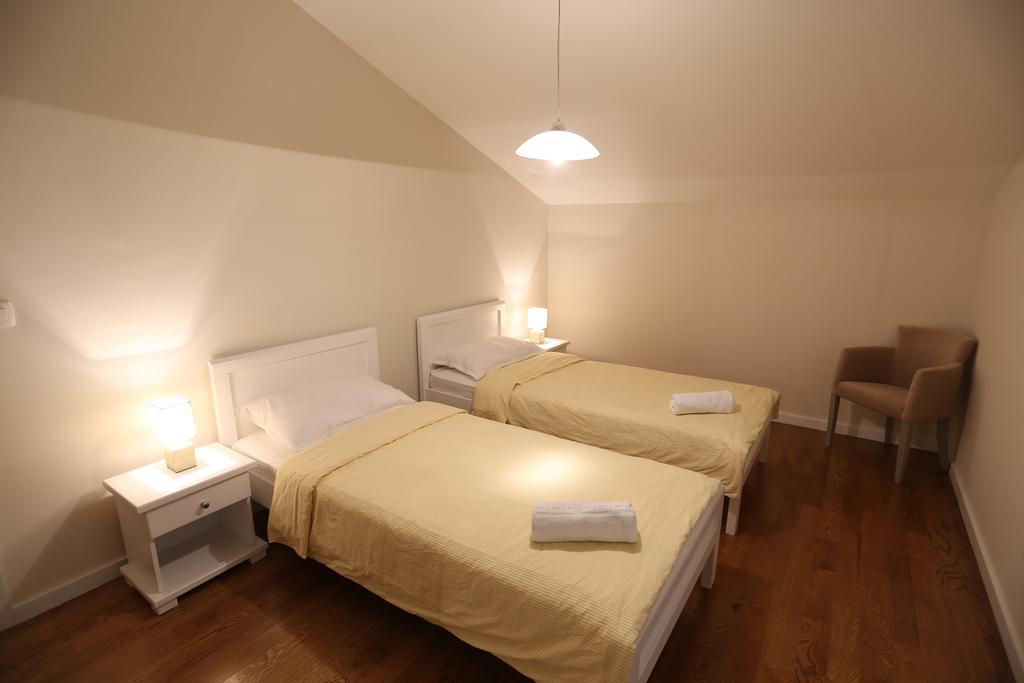 Adriadome Apartments Bijela Dış mekan fotoğraf